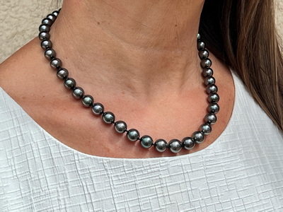 Tahiti nyaklánc vásárló